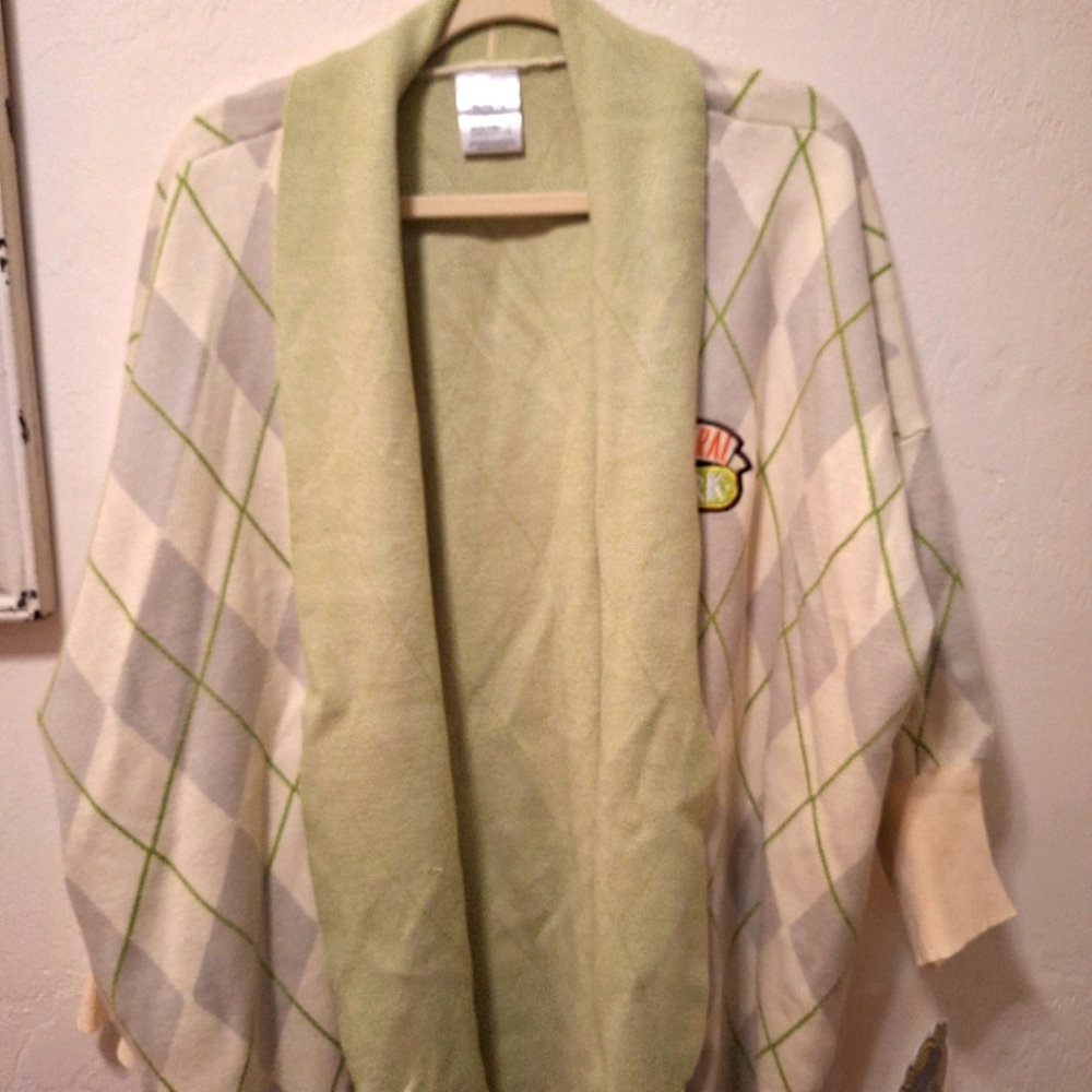 "Friends" TV show cardigan size 2xl. Light green and cream.